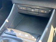 Hyundai i20 T-GDI PREMIUM MHEV 41