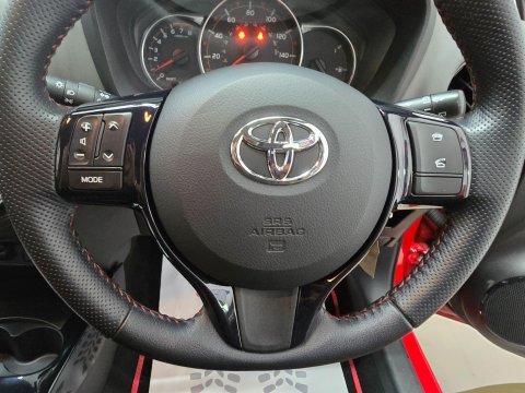Toyota Yaris 1.33 Dual VVT-i Sport Euro 5 5dr Euro 5 31