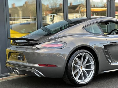 Porsche 718 Cayman CAYMAN STYLE EDITION PDK 26
