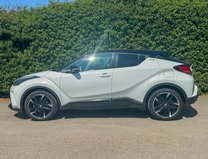 Toyota C-HR 2.0 VVT-h GR SPORT SUV 5dr Petrol Hybrid CVT Euro 6 (s/s) (184 ps) 33