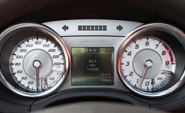 Mercedes-Benz SLS AMG Roadster 17