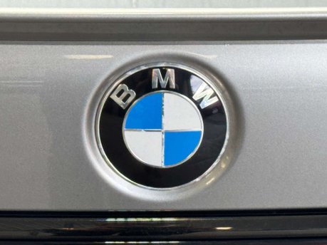 BMW 7 Series 4.4 750i M Sport xDrive Auto 4WD 4dr 34