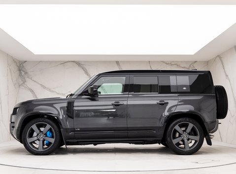 Land Rover Defender 110 V8 2