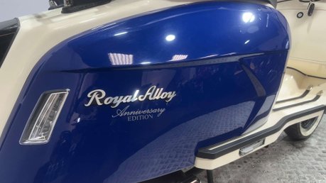 Royal Alloy GP AC 2019 ONLY 168 MILES NEW MOT CUSTOM SCOOTER 125CC LEARNER 15
