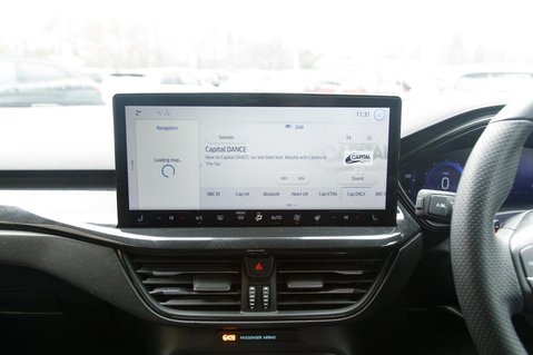 Ford Focus ST-LINE VIGNALE MHEV 25