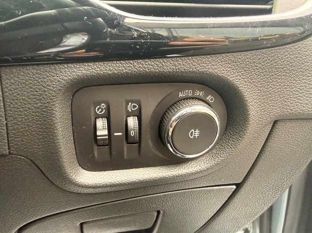 Vauxhall Astra ELITE NAV 16