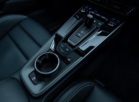 Porsche 911 Carrera (992.2) 24