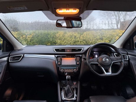 Nissan Qashqai 1.6 Qashqai Tekna dCi CVT 5dr 16
