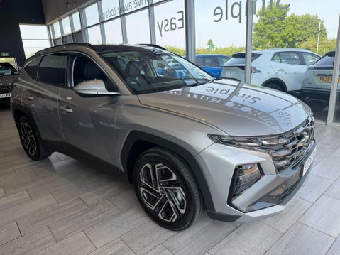 Hyundai TUCSON 1.6T Ultimate Auto Euro 6 (s/s) 5dr 3