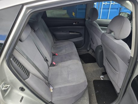 Toyota Prius 1.5 T3 Hatchback 5dr Petrol Hybrid CVT (104 g/km, 76 bhp) 9