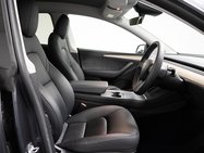 Tesla Model Y (Dual Motor) Long Range SUV 5dr Electric Auto 4WDE (384 bhp) 3
