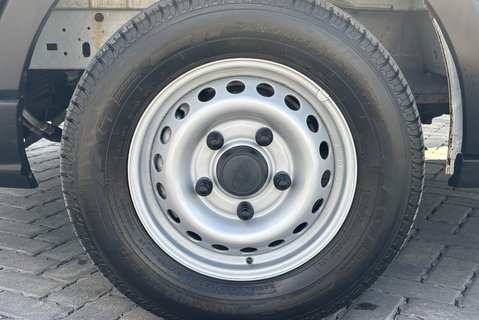 Ford Transit 350 Srw L2 130 ps Single Cab Tipper - Air Con / Tow Axle / Rear Camera 30