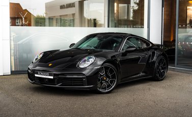 Porsche 911 Turbo S (992) 2