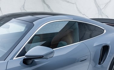 Porsche 911 Turbo S (992) 42