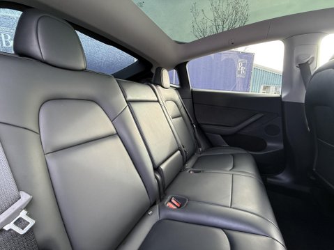 Tesla Model Y (Dual Motor) Long Range SUV 5dr Electric Auto 4WDE (384 bhp) 26