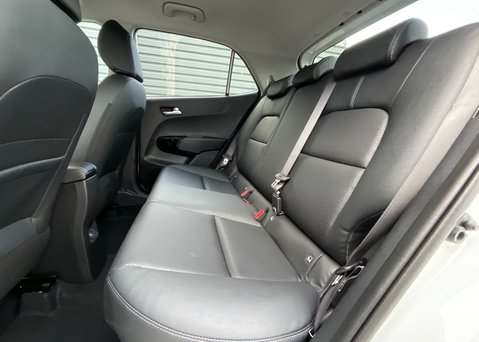 Kia Picanto GT-Line 16