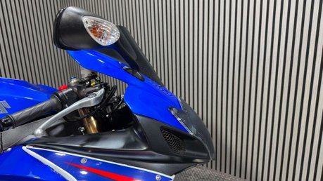 Suzuki GSX-R GSXR600 2008 K7 ONLY 14K NEW MOT 600CC SUPER SPORT 46