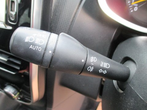 Renault Clio 1.2 16V Dynamique Nav Euro 6 5dr 32