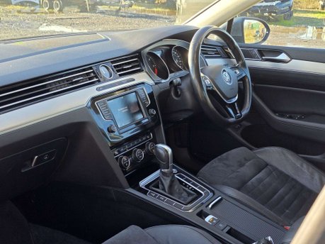 Volkswagen Passat 2.0 TDI BlueMotion Tech GT Saloon 4dr Diesel DSG Euro 6 (s/s) (150 ps) 24