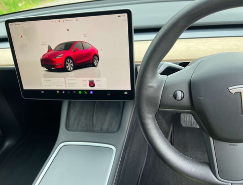 Tesla Model Y ModeL Y Long Range AWD 4WD 5dr 27