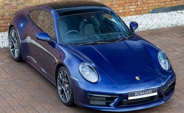 Porsche 911 (992) Carrera S 8