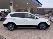 Suzuki SX4 S-Cross SZ-T 4