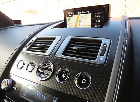 Aston Martin DBS Ultimate 18