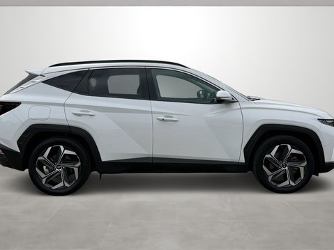 Hyundai TUCSON 1.6 TGDi Plug-in Hybrid Ultimate 5dr 4WD Auto 9