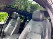 Jaguar F-Pace 2.0 D180 Chequered Flag Auto AWD Euro 6 (s/s) 5dr 31
