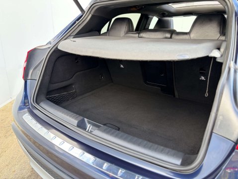Mercedes-Benz GLA 2.1 GLA 200 D AMG Line Premium+ Auto 5dr 46