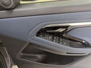 Land Rover Range Rover Evoque 2.0 Range Rover Evoque R-Dynamic SE D Auto 4WD 5dr 35