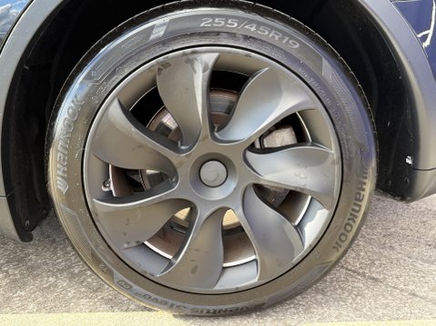 Tesla Model Y (Dual Motor) Long Range SUV 5dr Electric Auto 4WDE (384 bhp) 16
