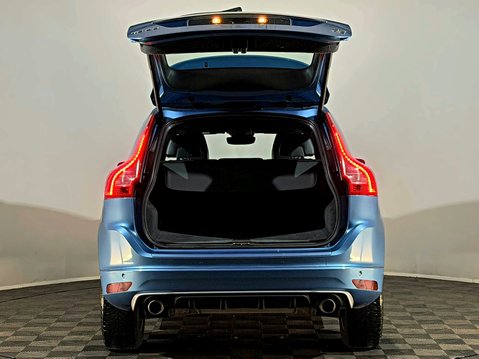Volvo XC60 D5 R-DESIGN LUX NAV AWD 9