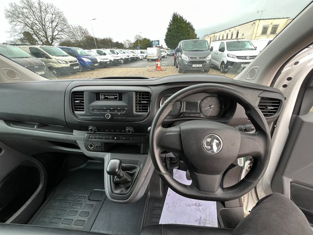 Vauxhall Vivaro LWB L2H1 2900 Edition Air Con Sensors EURO 6 NO VA 40