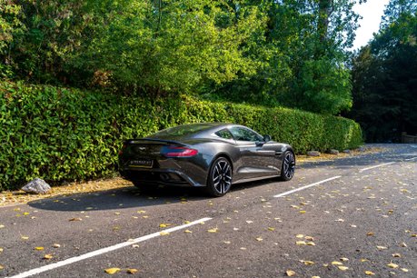 Aston Martin Vanquish V12. ONE OWNER. LOW MILEAGE. CARBON FIBRE INTERIOR. ONE-77 WHEEL. B & O. 2
