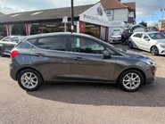 Ford Fiesta 1.0 ZETEC 8