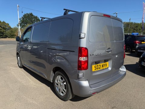 Vauxhall Vivaro 1.5 Turbo D 2700 Sportive L1 H1 Euro 6 (s/s) 5dr 10