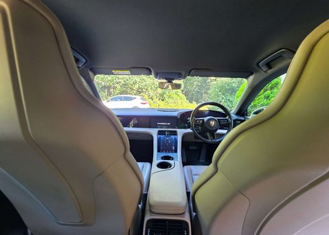 Porsche Taycan Taycan 4x2 4dr 31