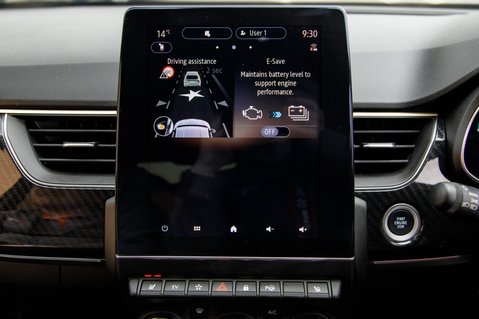 Renault Arkana E-TECH ENGINEERED 23