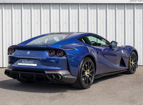 Ferrari 812 Superfast 7