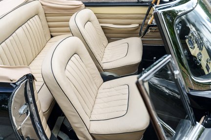 Dual-Ghia Convertible 26