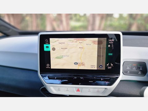 Volkswagen ID.3 Pro Performance 58kWh Family Hatchback 5dr Electric Auto (204 ps) 15
