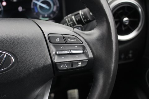 Hyundai KONA 5dr 150kW Premium 64kWh Ellectric Automatic (10.5kW Charger) 17