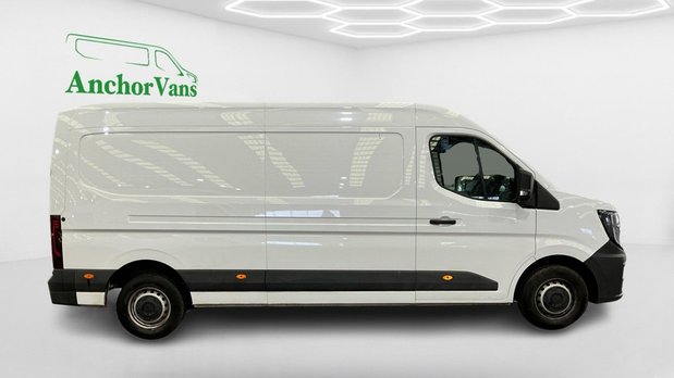 Renault Master LWB L3H2 Medium Roof Advance Air Con Sensors EURO 6 3