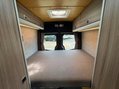 Mercedes-Benz Sprinter 13