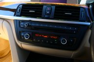 BMW 3 Series 2.0 325d SE 5dr 32