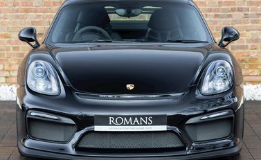 Porsche Cayman GT4 4
