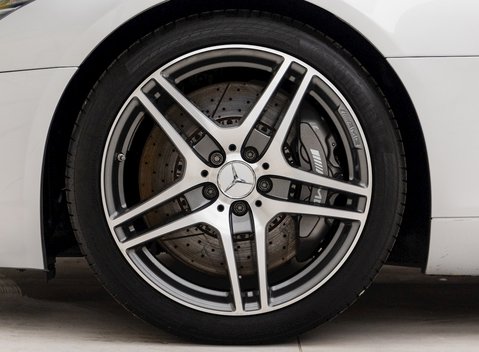 Mercedes-Benz SLS AMG 10