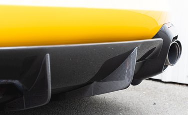 Ferrari 812 Superfast 33