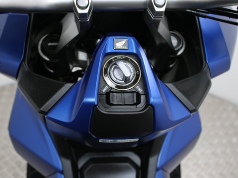 Honda ADV 350 ADV 350 A-R 31